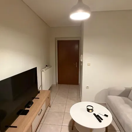 Cozy 1br With Parking By Opal Keys Larissa